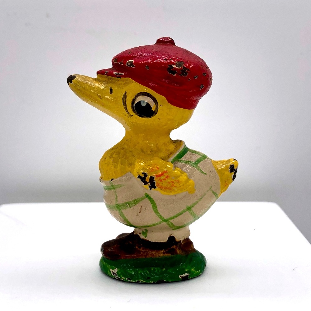 Hubley Duck Golfer Figural Cast Iron Paperweight Golf Bird Painted